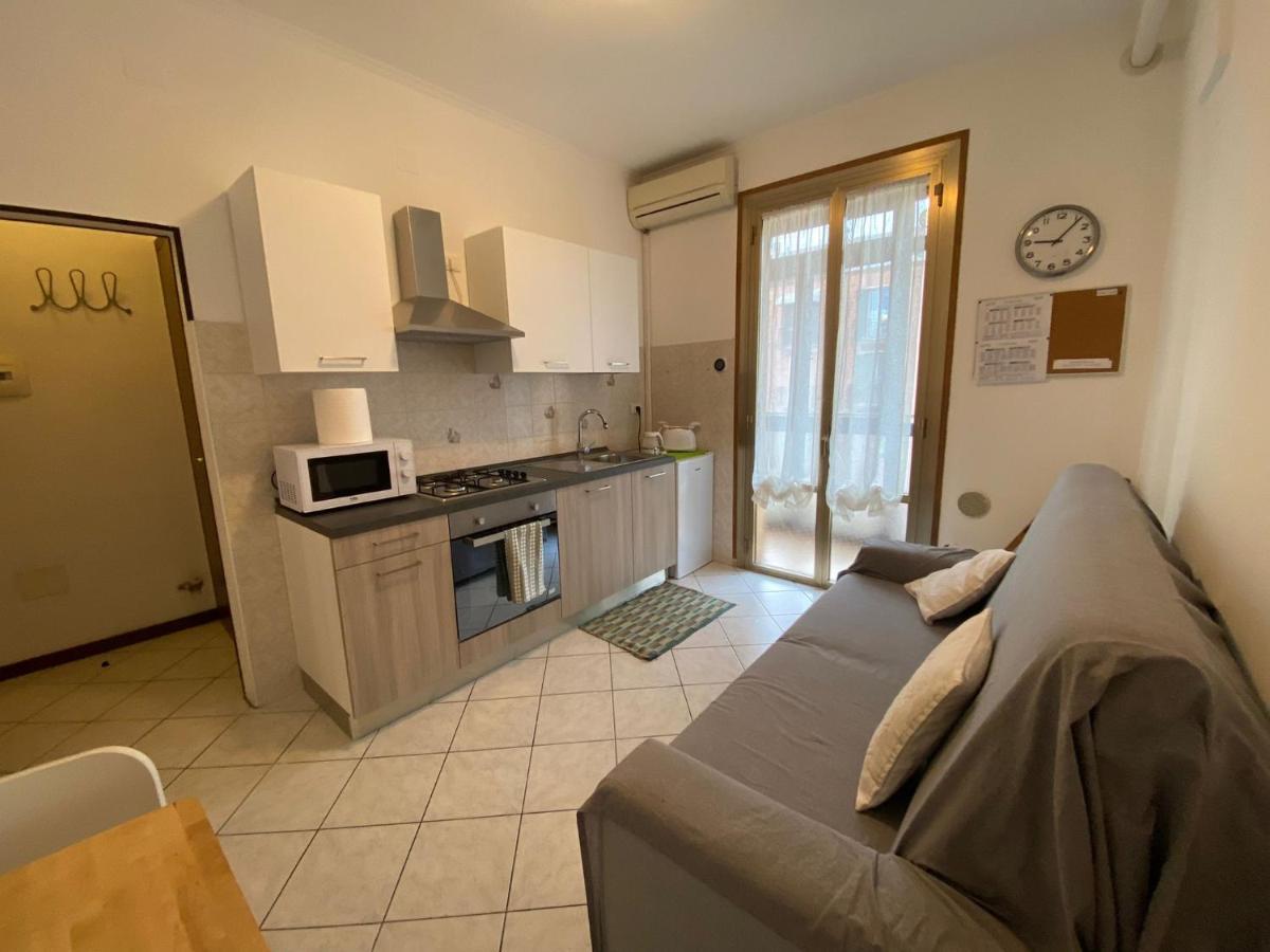 Little And Cozy Flat Near Venice Маргера Екстериор снимка