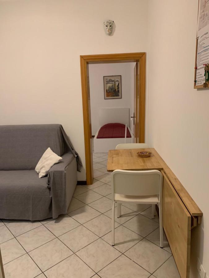 Little And Cozy Flat Near Venice Маргера Екстериор снимка