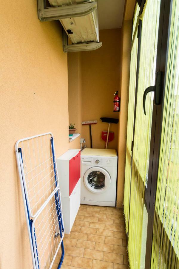 Little And Cozy Flat Near Venice Маргера Екстериор снимка