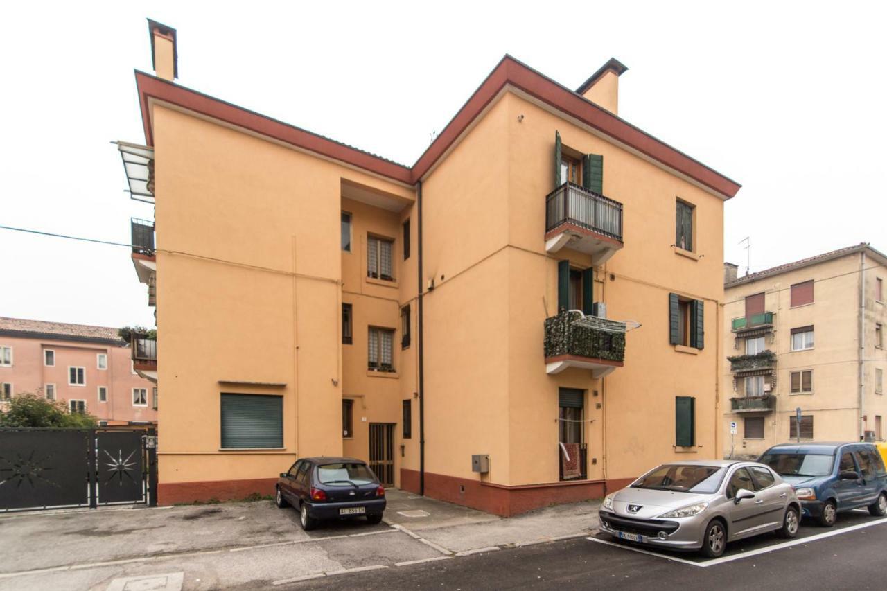 Little And Cozy Flat Near Venice Маргера Екстериор снимка